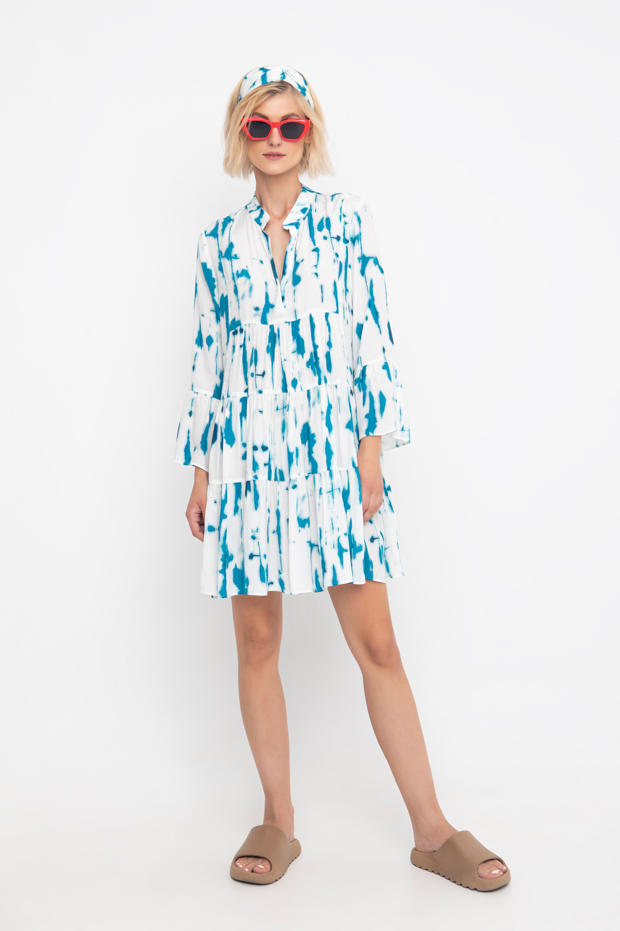 Best Summer Dresses for Women Over 50 - Alembika Magazine