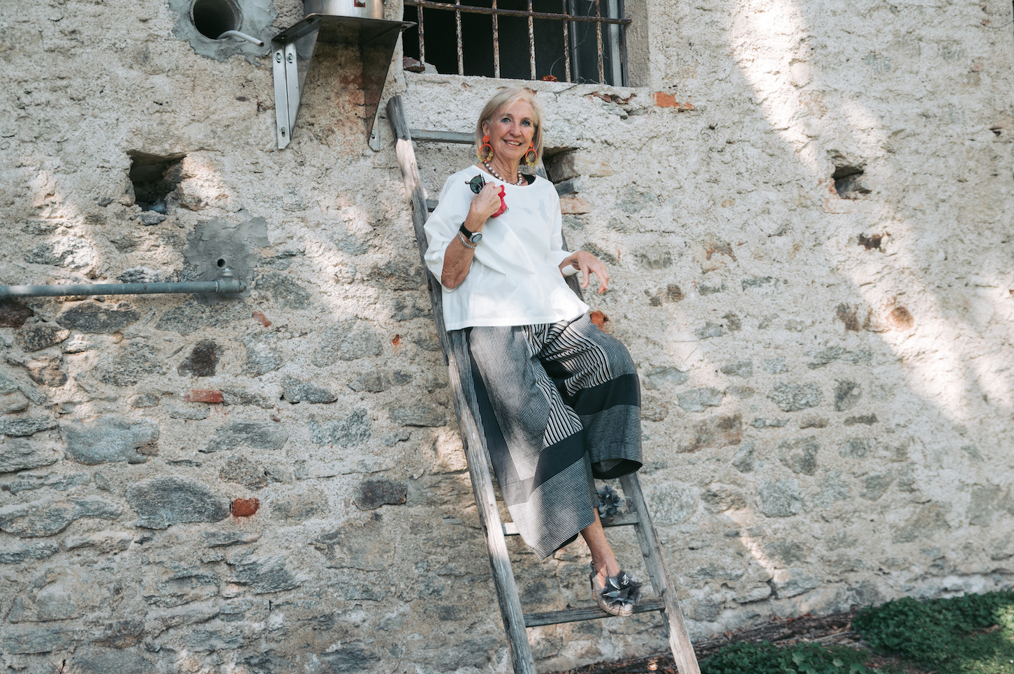 Planes, Trains, and Automobiles: How to Stay Stylish While Traveling